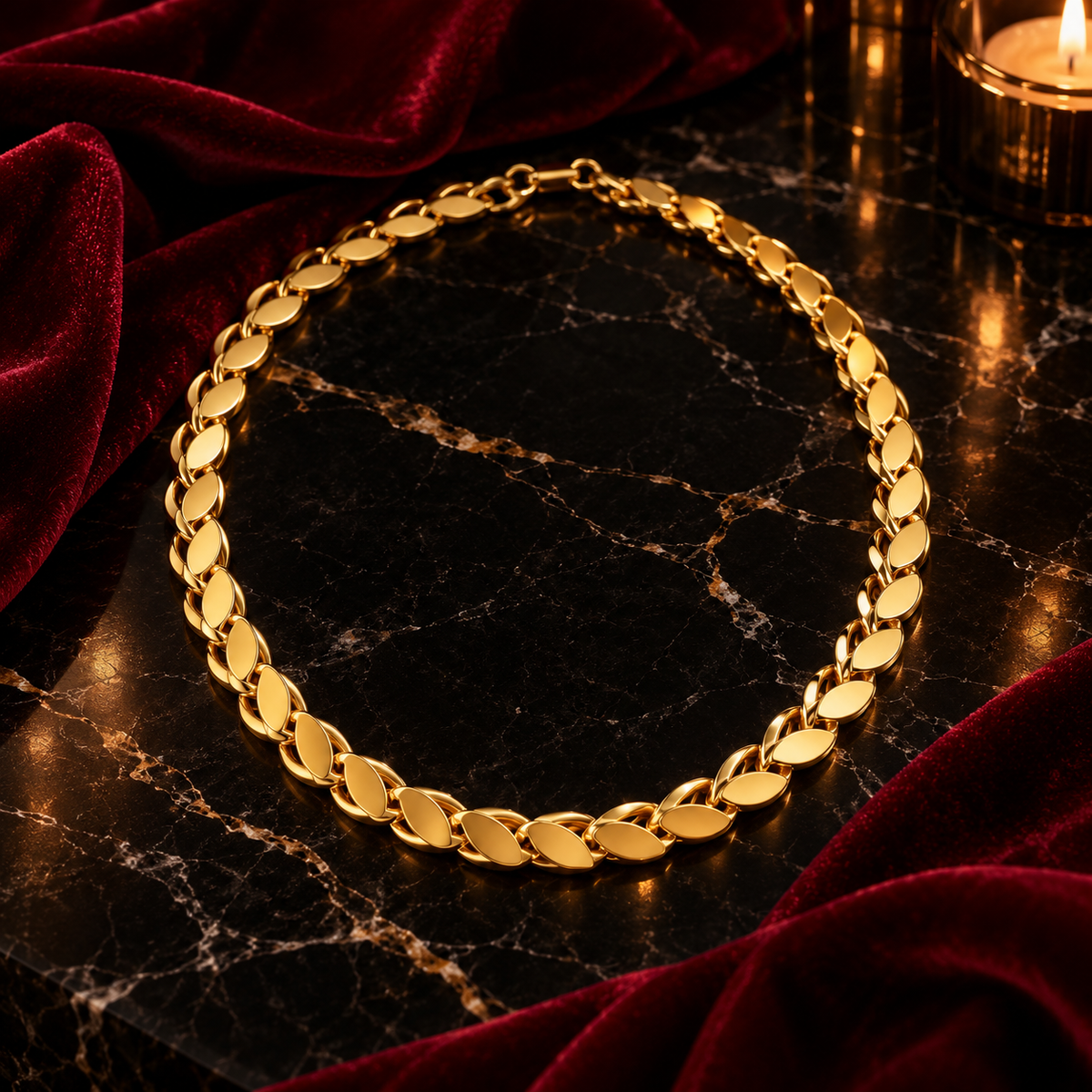 ORVIA Golden Leaf Necklace